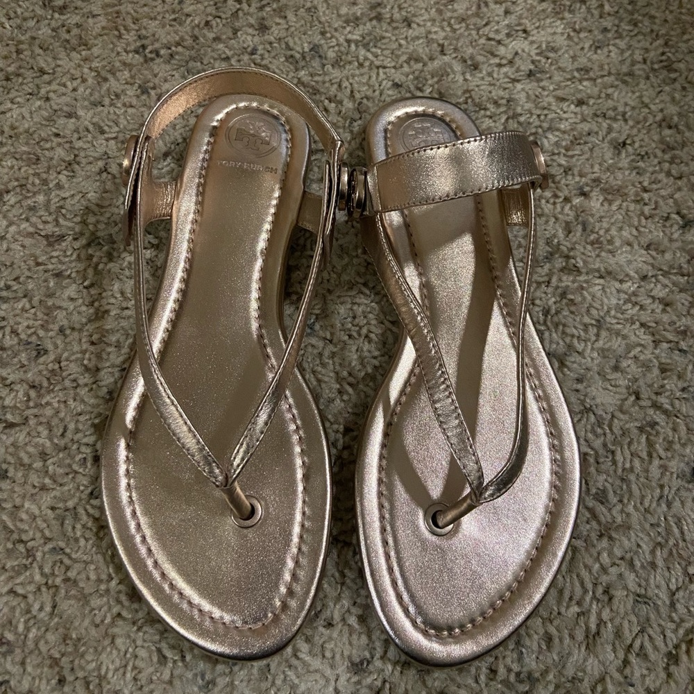 tory burch brand new sandals never worn
